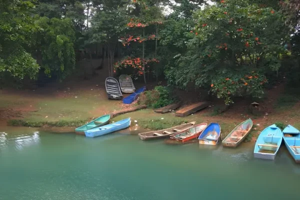 Private tour to Laguna Cristal