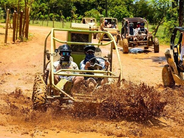 Buggy at Playa Macao