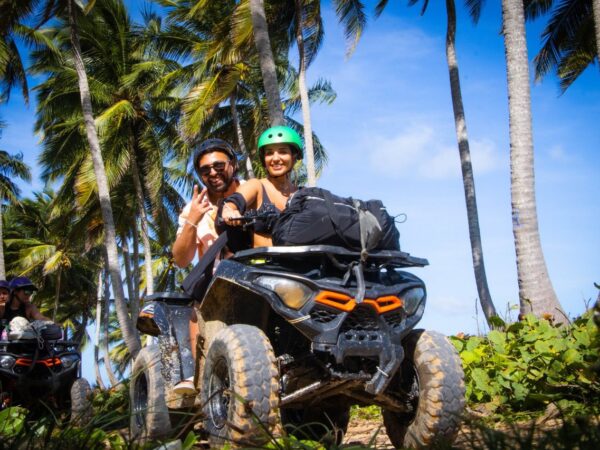 Four Wheels, Playa Limón & Montaña Redonda